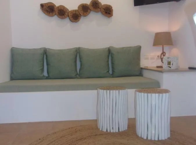 Mantelena & Family Apartamento *